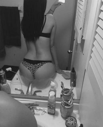 , 19  female escort, Orlando