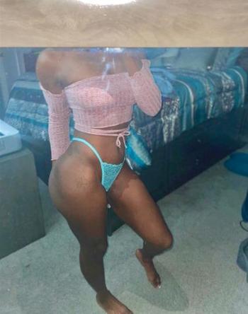 Rosa, 22  female escort, Orlando
