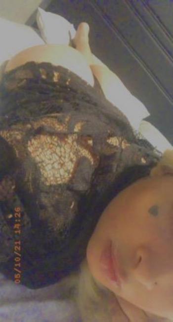 Marie, 25  female escort, Orlando