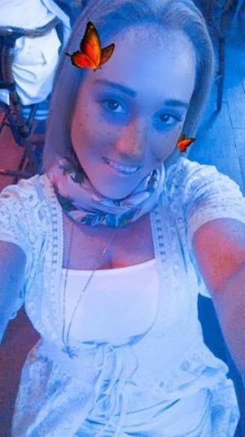 Chloe Gold, 26  female escort, Orlando