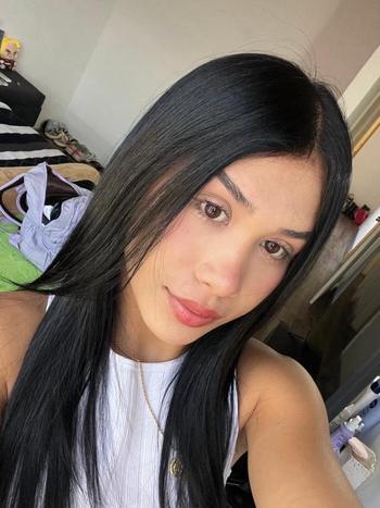 Abril, 21  female escort, Orlando