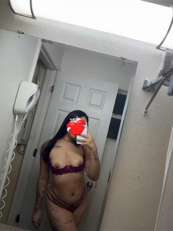 813-320-9716, 24  female escort, Orlando