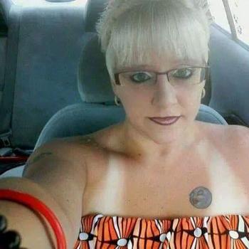 Mimi, 40  female escort, Orlando