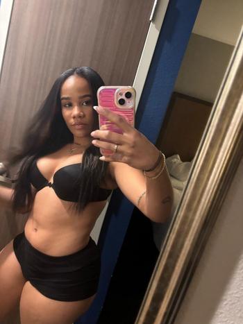 Bambii, 22  female escort, Orlando